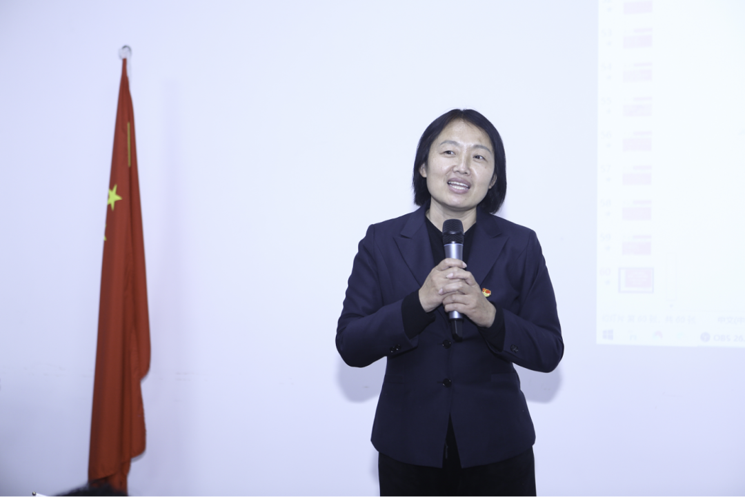 以知識競賽別開生面的形式，社科賽斯黨支部集中學習黨的二十大精神